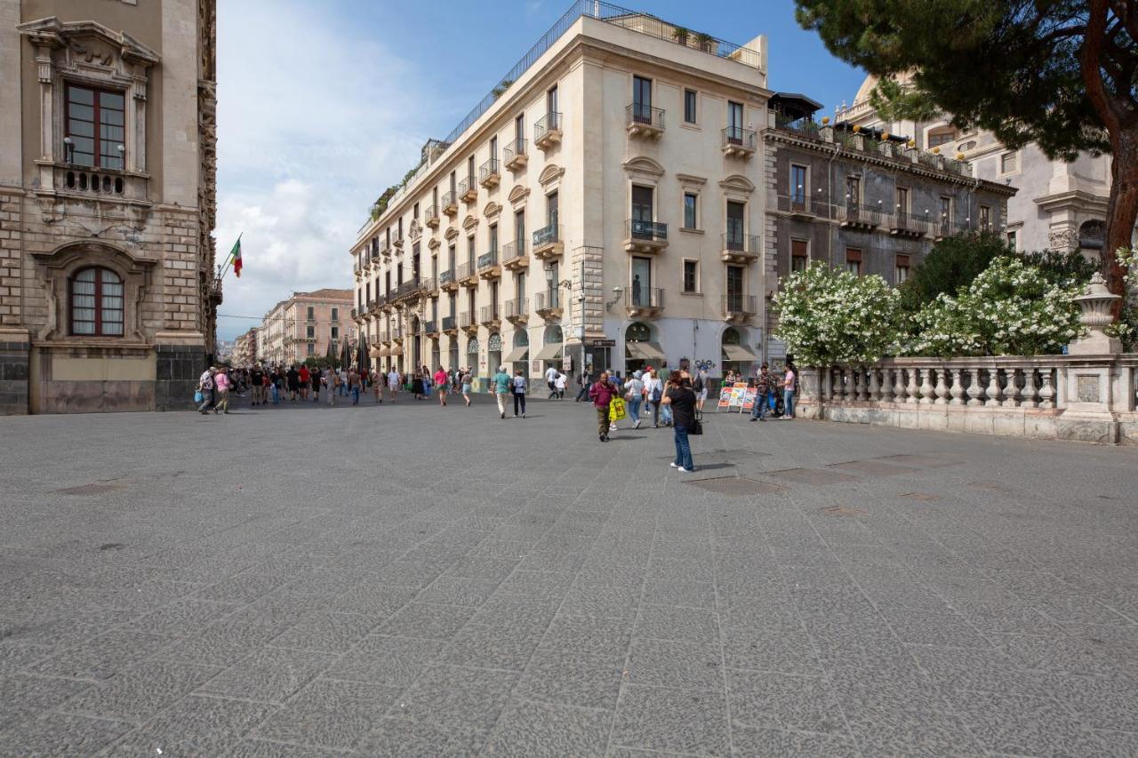 La Regina Del Duomo Catania Centro Hotel Exterior photo